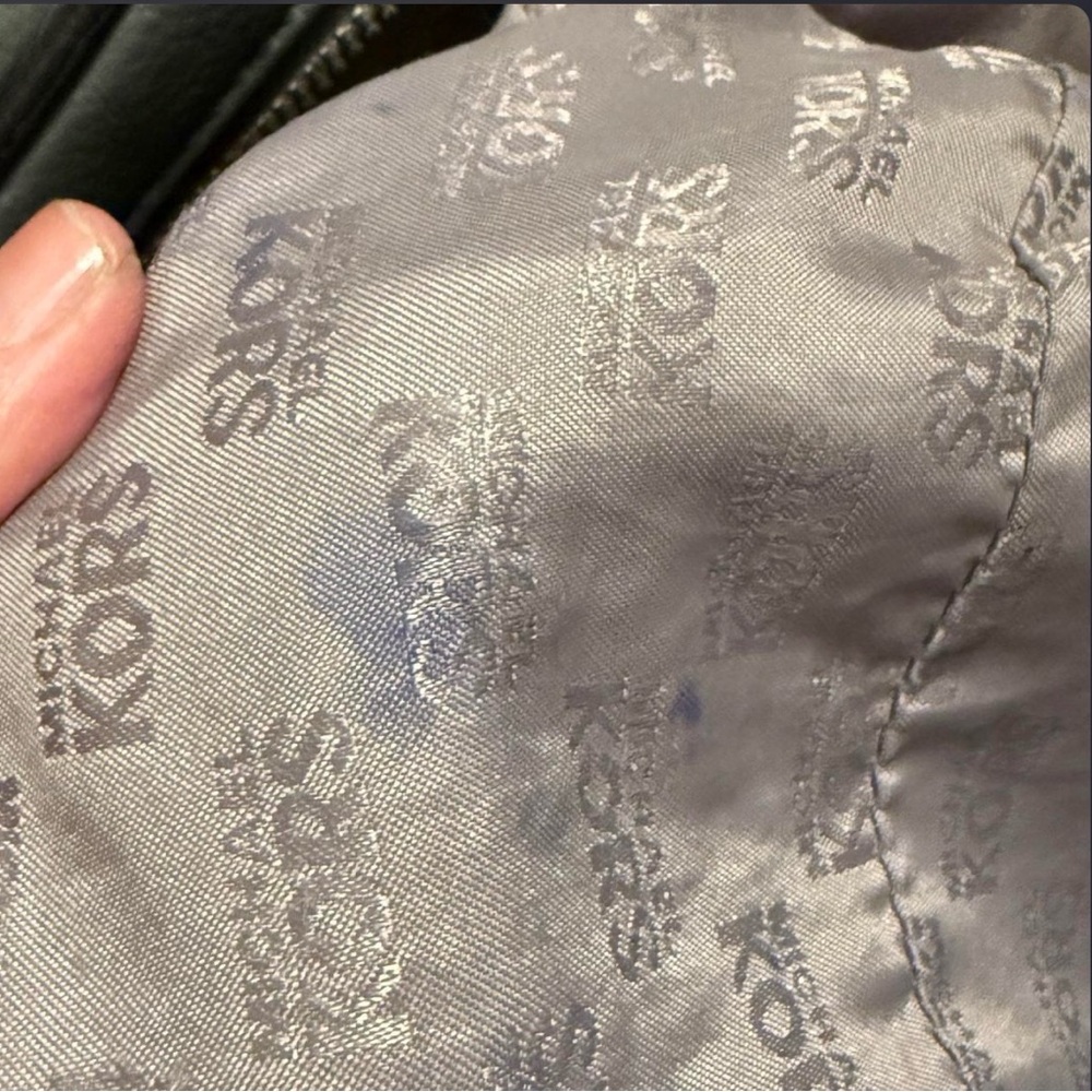 Michael Kors Gray Leather Satchel Bag With MK Charm that Nearly Ended Me … - Picture 10 of 11
